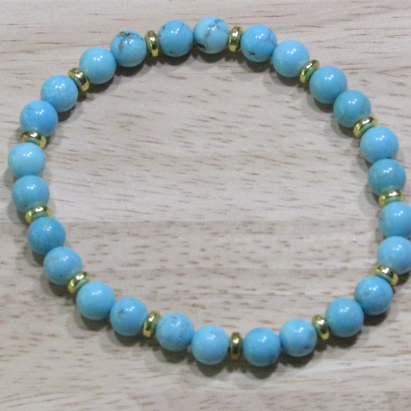 Natural Turquoise Gemstone Bracelet - Picture 4 of 5